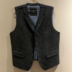 Jeff Banks men’s vest